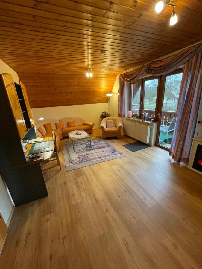 Ferienwohnung Beate Engelhardt Kleinern Esterno foto